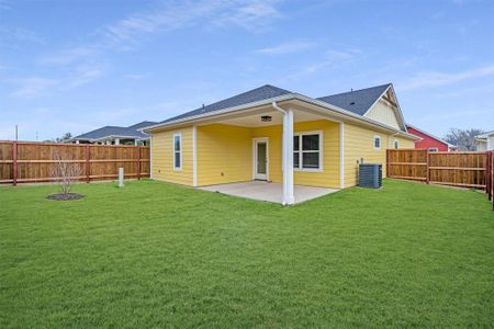 New construction Single-Family house 316 Woodside Trail, Waxahachie, TX 75165 - photo 25 25
