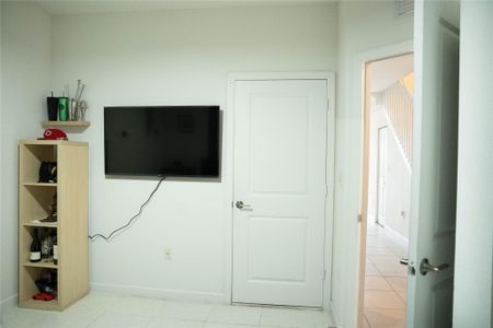 New construction Townhouse house 10019 Sw 228Th Ter, Miami, FL 33190 - photo 11 11