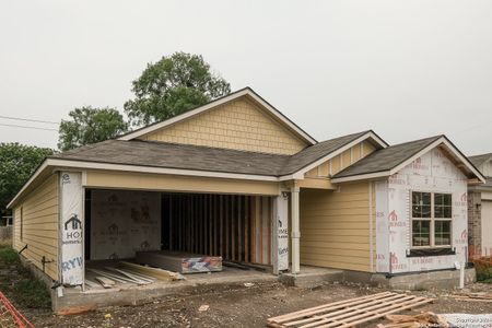 New construction Single-Family house 5203 Terlingua Pass, San Antonio, TX 78222 Eastland- photo 3 3
