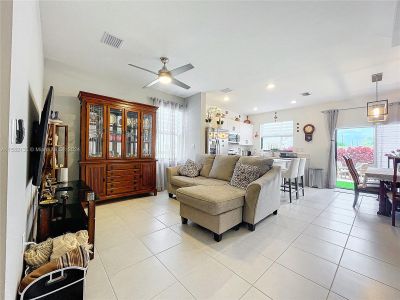 New construction Townhouse house 11893 Sw 245Th Ter, Unit 11893, Homestead, FL 33032 - photo 3 3