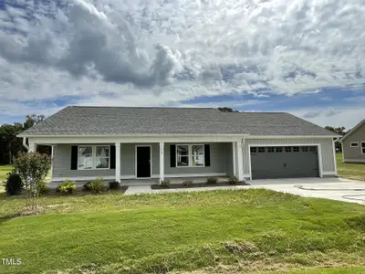 New construction Single-Family house 170 Lotus Avenue, Smithfield, NC 27577 - photo 0