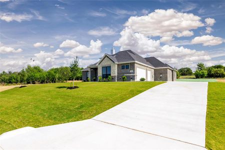 New construction Single-Family house 104 Oak Meadow Lane, Weatherford, TX 76085 - photo