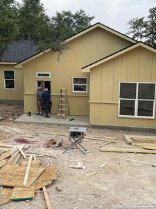 New construction Single-Family house 2213 Waterfront Park, Canyon Lake, TX 78133 - photo 7 7