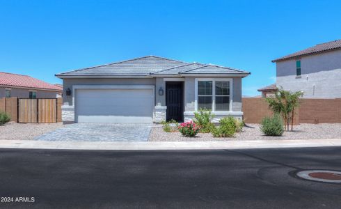 New construction Single-Family house 2004 E Escondido Place, Casa Grande, AZ 85122 - photo 0