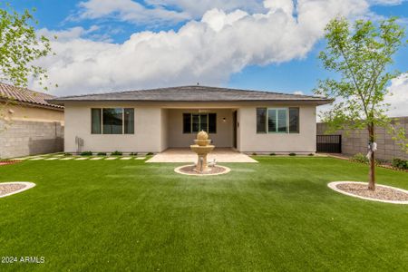 New construction Single-Family house 5054 N 183Rd Drive, Litchfield Park, AZ 85340 - photo 43 43