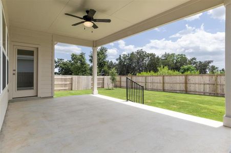 New construction Single-Family house 142 Wagon Spoke Way, Liberty Hill, TX 78642 - photo 26 26