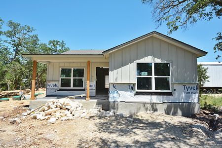 New construction Single-Family house 1567 Laguna, Spring Branch, TX 78070 - photo 6 6