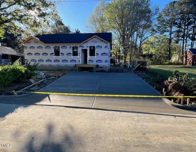New construction Single-Family house 811 Second Avenue, Smithfield, NC 27577 - photo 0 0