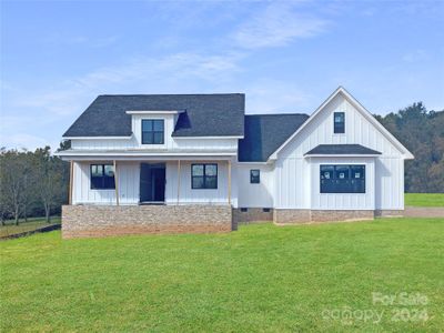 New construction Single-Family house 615 Sandycrest Drive, Cherryville, NC 28021 - photo 0