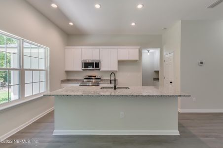 New construction Single-Family house 13661 Yellow Bluff Rd, Jacksonville, FL 32226 - photo 13 13