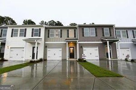 New construction Townhouse house 142 Village Green Drive, Unit 22, Adairsville, GA 30103 - photo 0 0