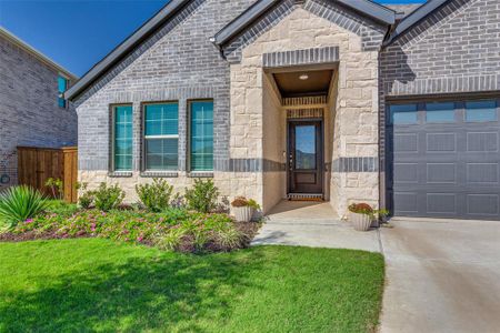 New construction Single-Family house 5500 Castle Peak Bend, Fort Worth, TX 76126 The Henderson- photo
