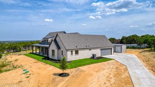 New construction Single-Family house 115 Cedar Mountain Drive, Weatherford, TX 76085 - photo 32 32