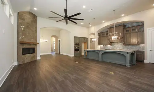 New construction Single-Family house 111 Mineral River Loop, Kyle, TX 78640 - photo 15 15