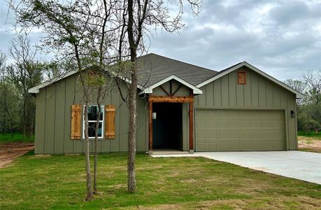 New construction Single-Family house 138 E Pauwela Ln, Bastrop, TX 78602 - photo 32 32