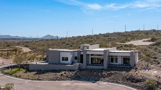 New construction Single-Family house 3625 W Mulholland Drive, Phoenix, AZ 85083 - photo 1 1