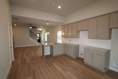 New construction Single-Family house 17532 Grand Fir Lane, New Caney, TX 77357 Larkspur- photo 6 6