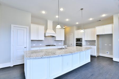 New construction Single-Family house 2619 Oakland Park Drive, Conroe, TX 77385 - photo 12 12