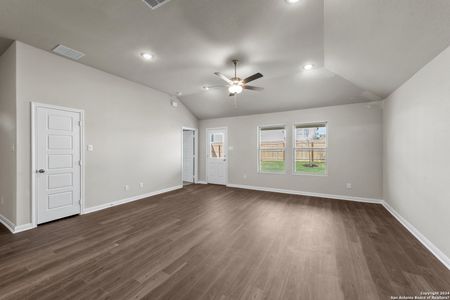 New construction Single-Family house 13119 Bay Point View, Saint Hedwig, TX 78152 Freestone - D- photo 29 29