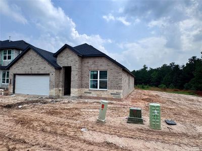 New construction Single-Family house 339 Springfield Terrace Drive, Conroe, TX 77304 Plan 2039- photo 4 4
