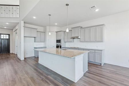 New construction Single-Family house 808 Lannister Street, Mansfield, TX 76063 Regal Series - Isabella- photo 7 7
