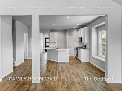 New construction Single-Family house 323 Bennett Street, Angleton, TX 77515 - photo 6 6