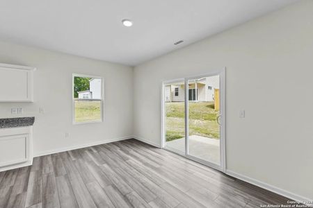 New construction Single-Family house 7411 Corral Summit, San Antonio, TX 78253 Radiance - photo 4 4