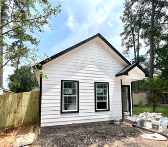 New construction Single-Family house 9496 Walkwood Street, Willis, TX 77318 - photo 14 14
