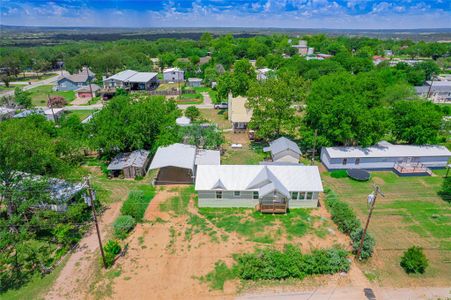 New construction Single-Family house 109 Elizabeth Dr, Spicewood, TX 78669 - photo 29 29