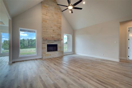 New construction Single-Family house 4005 Highland Pond Court, Weatherford, TX 76087 - photo 5 5