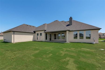 New construction Single-Family house 1305 Wilderness Lane, Forney, TX 75126 The Sonoma- photo 32 32