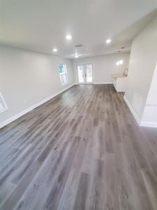 New construction Single-Family house 10005 N Florence Avenue, Tampa, FL 33612 - photo