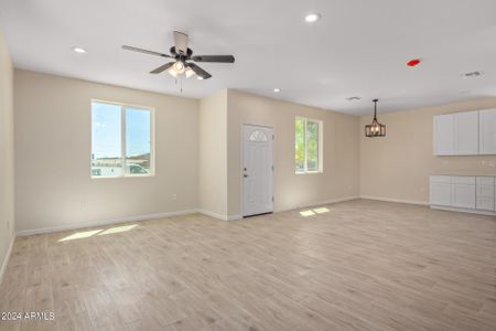New construction Single-Family house 244 E Date Drive, Casa Grande, AZ 85122 - photo 4 4