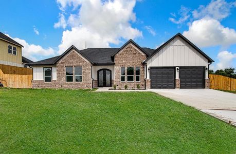 New construction Single-Family house 5404 Buggs Place, Fort Worth, TX 76126 - photo 0