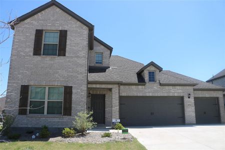 New construction Single-Family house 6934 Pampas Place, Grand Prairie, TX 76084 - photo 0 0