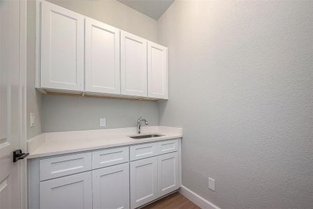 New construction Single-Family house 10019 Goliad Drive, Mont Belvieu, TX 77523 - photo 27 27