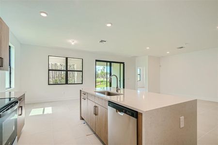 New construction Single-Family house 6671 Se Park Trace Drive, Stuart, FL 34997 Avon- photo 6 6