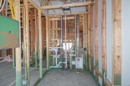 New construction Single-Family house 105 Pendleton Cove, Floresville, TX 78114 Kingsley- photo 4 4