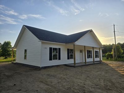 New construction Single-Family house 664 Target Road, Holly Hill, SC 29059 - photo 1 1