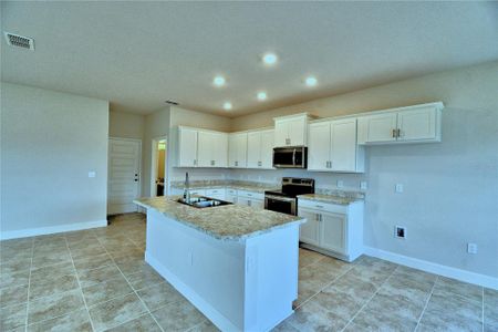 New construction Single-Family house 1747 Carnostie Rd, Winter Haven, FL 33884 2202-- photo 10 10