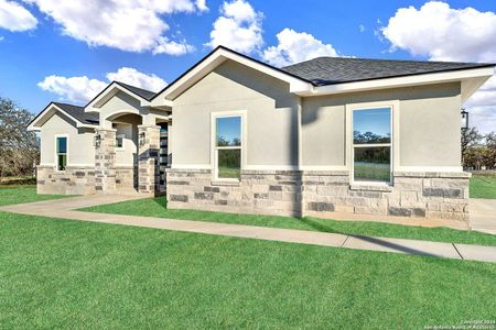 New construction Single-Family house 105 Hondo Ridge, La Vernia, TX 78121 - photo 34 34