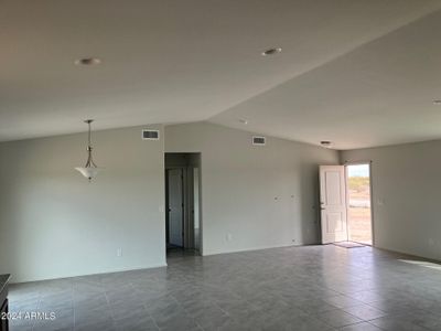 New construction Single-Family house 25525 W Hedgehog Road, Wittmann, AZ 85361 - photo 24 24