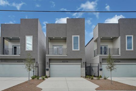 New construction Single-Family house 4311B Larkspur Avenue, Houston, TX 77051 - photo 3 3