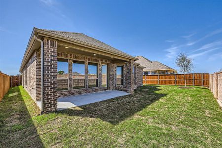 New construction Single-Family house 907 Sunbrook Drive, Mansfield, TX 76063 Plan 1529- photo 26 26