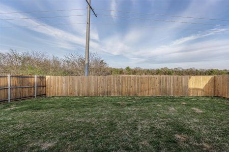 New construction Single-Family house 7811 Ashwood Drive, Greenville, TX 75402 - photo 23 23