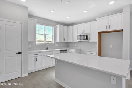 Johnson Commons by Breeze Homes in Jacksonville - photo 8 8