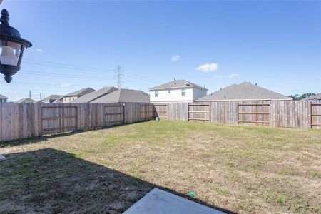 New construction Single-Family house 13215 Lanrin Park Lane, Houston, TX 77044 - photo 22 22