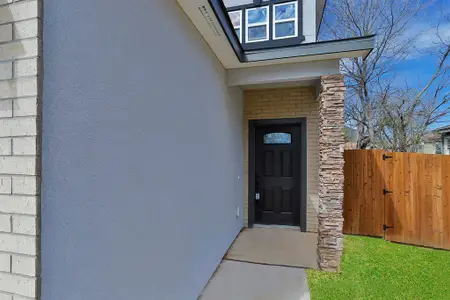 New construction Single-Family house 5605 Libbey Avenue, Fort Worth, TX 76107 - photo 2 2