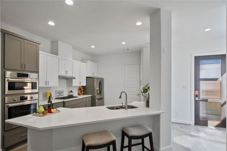 New construction Single-Family house 1530 Caywood Lane, Unit B, Houston, TX 77055 - photo 3 3