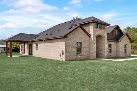 New construction Single-Family house 639 Legendary Lane, Gun Barrel City, TX 75156 - photo 31 31